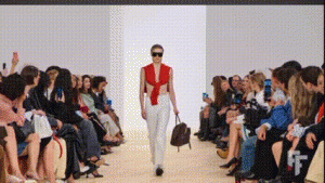  Loewe Tampilkan Visi Baru di Paris Fashion Week 2026 Bersama Jack McCollough dan Lazaro Hernandez