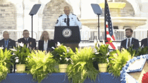 “Thin Blue Line” Bergema di Washington: JD Vance Hormati Polisi Gugur dan Janji Perang Total Lawan Kriminal