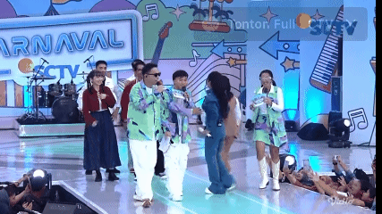  Karnaval SCTV di Jember Pecah! Kehadiran Dewi Perssik Bikin Ribuan Warga Histeris