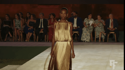 Oscar de la Renta Rayakan 60 Tahun Lewat Fashion Show Megah Pre-Fall 2026 di Ozama Fortress