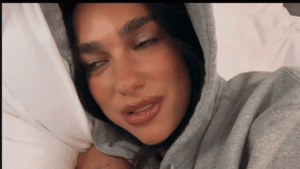 Air Mata Dua Lipa Tutup Radical Optimism Tour di Mexico City: “Ini Pencapaian Terbesar dalam Hidup Saya”