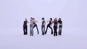 “Pink” Meledak di TikTok! Lagu Viral Kreator Korea Bawa Nuansa Dark Pop Ala Billie Eilish ke Era Musik Internet