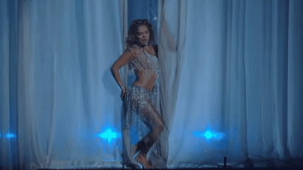 Penampilan Memukau Karol G di American Music Awards 2026 Lewat “Ivonny Bonita” 