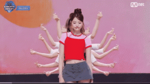 I.O.I Tampilkan Panggung Emosional, Fans Histeris di M Countdown