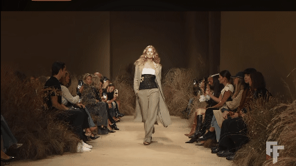 Luisa Spagnoli Tampilkan Koleksi Spring/Summer 2026 yang Elegan di Milan Fashion Week