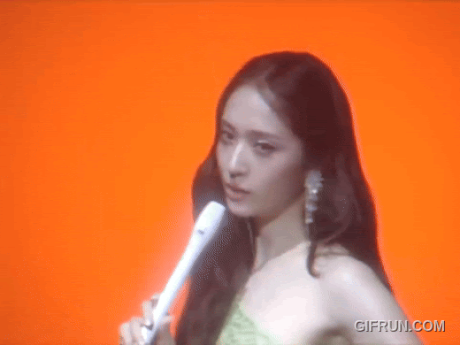  KRYSTAL Rilis Single R&B Soulful “PWLT”, Libatkan Musisi Asia dan Produser Legendaris