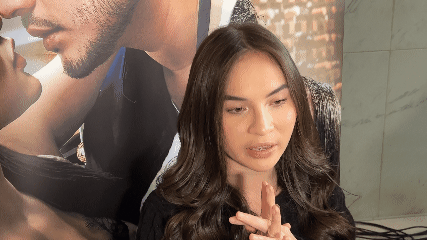 Love & 10 Million Dollars, Elina Joerg Akui Deg-degan Jalani Peran Dewasa dan Adegan Intim