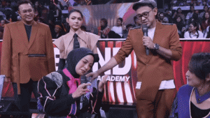 Tantri Kotak Menangis di Band Academy, Lagu untuk Ibu Pekerja Bikin Haru Satu Studio