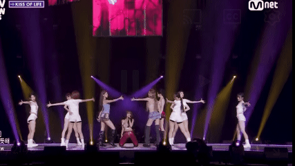  KISS OF LIFE Tampil Memukau dengan “Who Is She” di KCON JAPAN 2026
