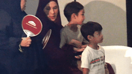  Paula Verhoeven: Lingkungan yang Baik Harus Dicari dan Diperjuangkan