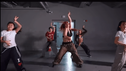  NARA Tampilkan Koreografi Enerjik untuk Lagu “On The Floor” Milik Jennifer Lopez
