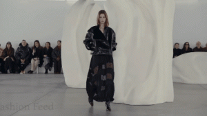  Ulla Johnson Tampilkan Perpaduan Kelembutan dan Kekuatan di Koleksi Fall/Winter 2026/27 New York Fashion Week