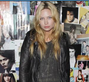 Ibu Daveigh Chase Buka Suara Usai Kepergian Sang Aktris di Usia 35 Tahun