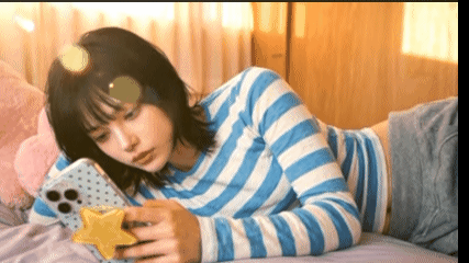  Yunai Perkenalkan Diri Lewat “Blue Coffee Mug”, Debut Virtual Artist dengan Sentuhan Emosional 