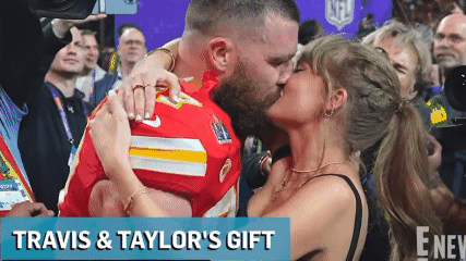Taylor Swift dan Travis Kelce Dikabarkan Gelar Jamuan Jelang Pernikahan, Para Sahabat Terlihat Membawa Suvenir