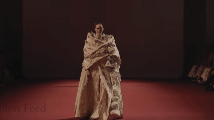  Manish Malhotra Tampil Memukau di Paris Haute Couture Week Lewat Koleksi Haute Couture Fall/Winter 2026/27