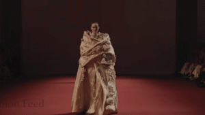 Manish Malhotra Tampil Memukau di Paris Haute Couture Week Lewat Koleksi Haute Couture Fall/Winter 2026/27