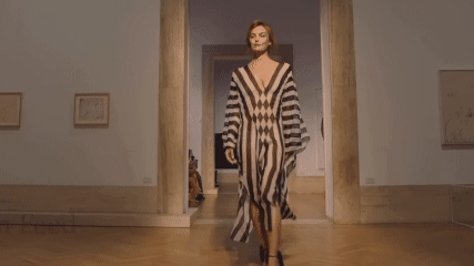  Fendi Gelar Haute Couture Fall/Winter 2026/27 di Roma, Debut Maria Grazia Chiuri Tampilkan Elegansi Warisan Italia