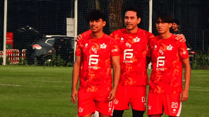 Darius Sinathrya Bersyukur Anak-anak Makin Mandiri Selama Menimba Ilmu dan Berkarier Sepak Bola di Portugal 