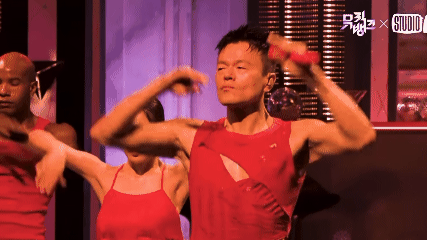 J.Y. Park Tampilkan ‘WET’ dengan Aksi Panggung Enerjik 