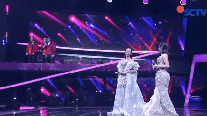 Felicia dan Vedra Meriahkan Ajang The Icon Indonesia Lewat Penampilan Penuh Semangat