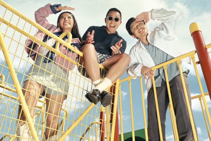 HIVI! Rilis Single Baru “MAIN”, Ajak Pendengar Berdamai dan Menikmati Proses Kehidupan