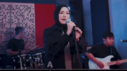  Selfi Yamma Rilis “Pelukan Nyata”, Lagu Penuh Kerinduan untuk Sosok yang Telah Tiada