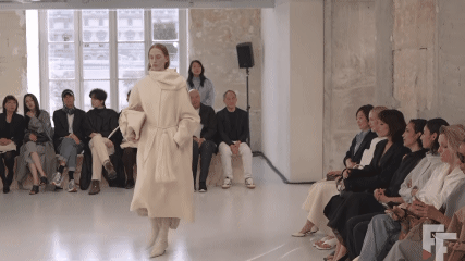 Bénédicte Laloux Hadirkan Koleksi Fall/Winter 2026-2027 di Paris Fashion Week