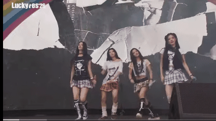  ILLIT Gandeng JISOO dan MOMOKA HANA di Lagu “I Got Your Back”