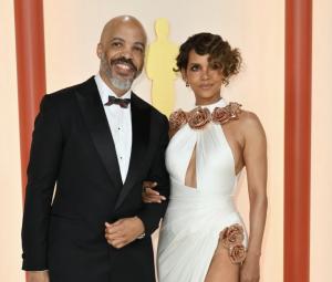 Halle Berry Tak Takut Menua, Tetap Aktif di Usia 60 Tahun