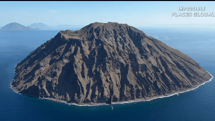  Alicudi, Pulau Terpencil di Italia yang Dihuni Sekitar 100 Orang
