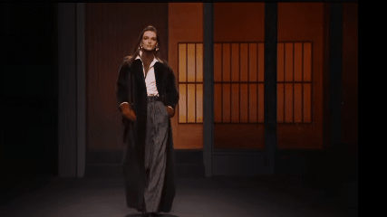  Luisa Spagnoli Hadirkan Koleksi Womenswear Elegan di Milan Fashion Week
