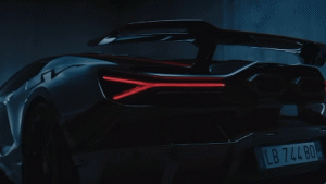 Lamborghini Revuelto SV Bawa Mesin V12 Hybrid 1.065 CV, Definisikan Ulang Sensasi Kecepatan