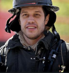  Pete Davidson Kenang Sang Ayah yang Gugur dalam Tragedi 9/11