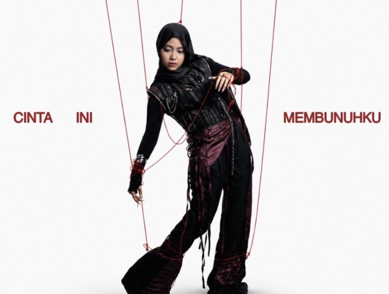  Hanin Dhiya Bawakan Kembali Lagu D’MASIV “Cinta Ini Membunuhku”