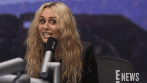 Miley Cyrus Akui Sempat Takut Merasakan Ick Jelang Menikah