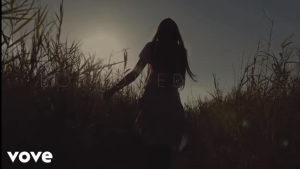  Novi Rilis “Borrowed Hearts”, Kisahkan Cinta yang Hadir di Waktu yang Salah