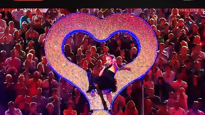Jennifer Lopez Hadirkan Semangat Pesta Lewat Lagu Berlatar Stadion Paris