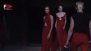  Tom Ford Hadirkan Koleksi Spring 2027 di Paris, Tampilkan Gaya Elegan dan Modern