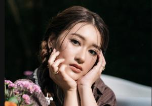  Amanda Caesa Rilis EP “Cute Talks”, Angkat Kisah Cinta Tanpa Kepastian